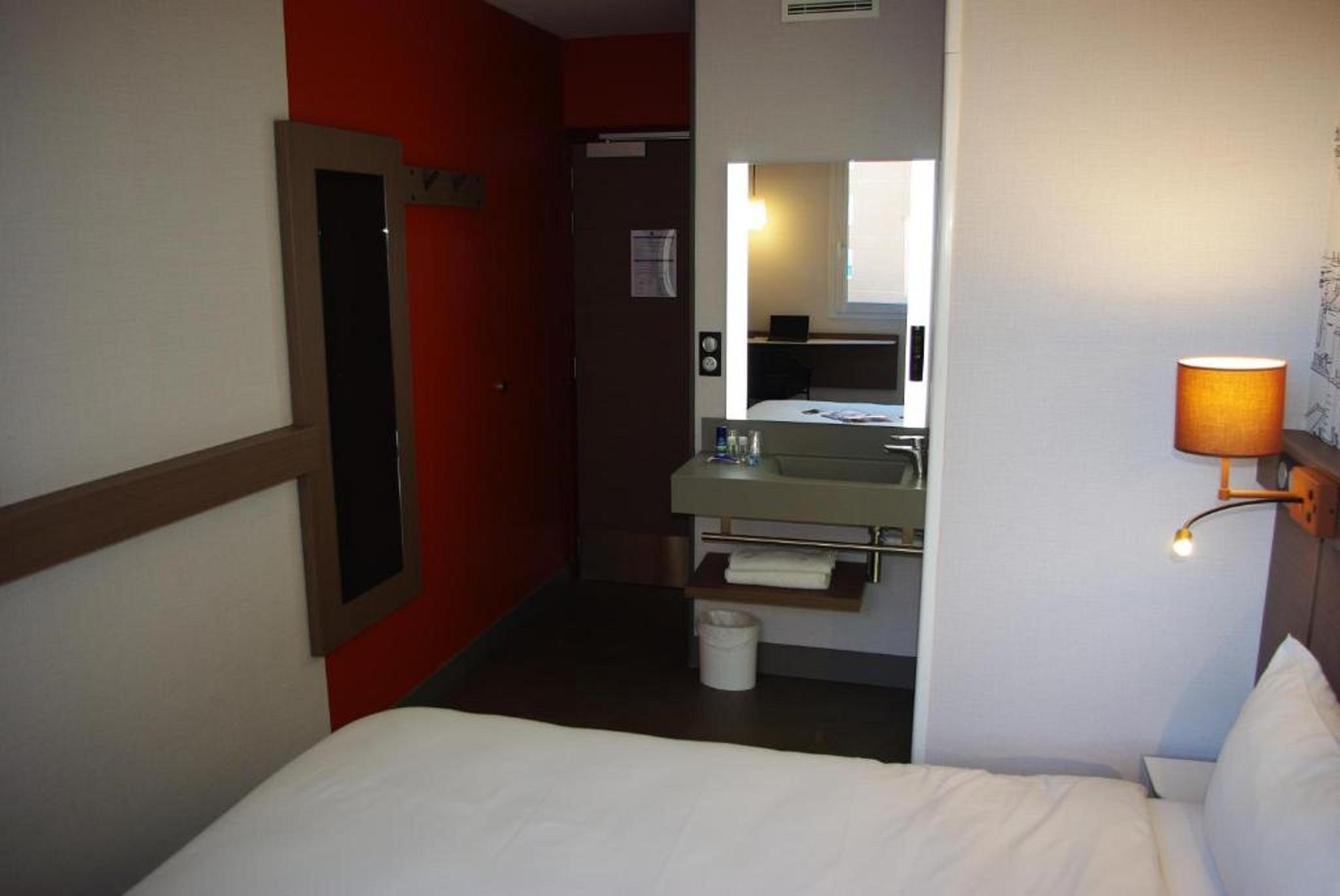 Greet Hotel Paris Porte De La Chapelle - Arena Saint-Denis  Exterior foto